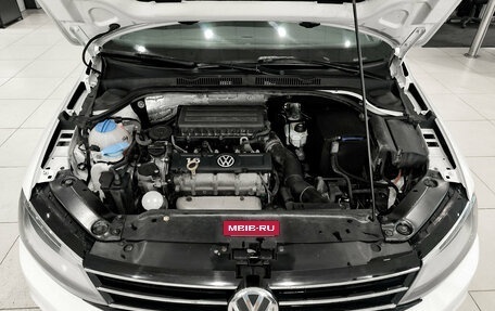 Volkswagen Jetta VI, 2015 год, 911 000 рублей, 9 фотография
