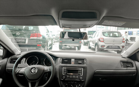 Volkswagen Jetta VI, 2015 год, 911 000 рублей, 14 фотография