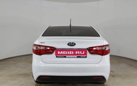 KIA Rio III рестайлинг, 2013 год, 950 000 рублей, 6 фотография
