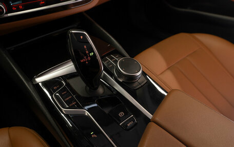 BMW 5 серия, 2022 год, 3 650 000 рублей, 19 фотография