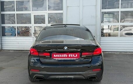 BMW 5 серия, 2021 год, 6 300 000 рублей, 7 фотография