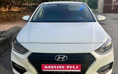 Hyundai Solaris II рестайлинг, 2019 год, 1 150 000 рублей, 3 фотография