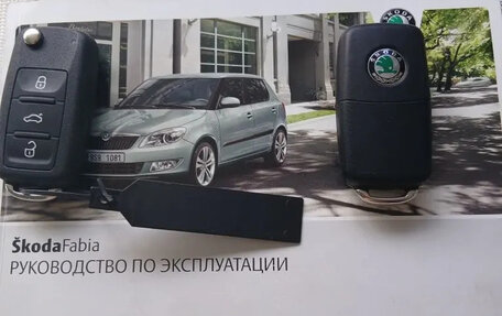 Skoda Fabia II, 2010 год, 800 000 рублей, 19 фотография