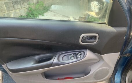 Nissan Almera, 2002 год, 160 000 рублей, 11 фотография