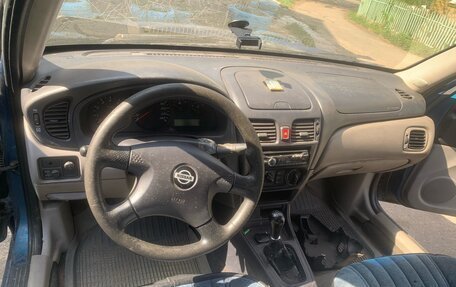 Nissan Almera, 2002 год, 160 000 рублей, 10 фотография