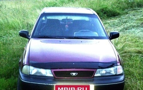 Daewoo Nexia I рестайлинг, 2001 год, 111 000 рублей, 1 фотография