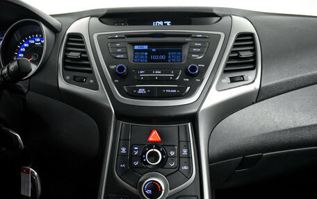 Hyundai Elantra V, 2015 год, 979 000 рублей, 18 фотография