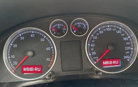 Volkswagen Passat B5+ рестайлинг, 2001 год, 390 000 рублей, 12 фотография