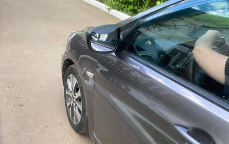 Hyundai Solaris II рестайлинг, 2012 год, 555 000 рублей, 3 фотография