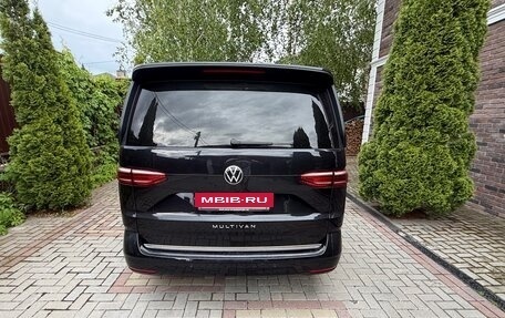 Volkswagen Multivan, 2022 год, 6 050 000 рублей, 5 фотография