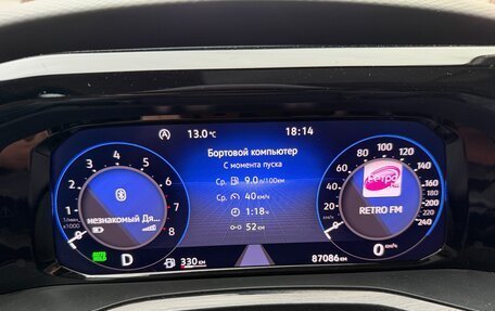Volkswagen Multivan, 2022 год, 6 050 000 рублей, 16 фотография