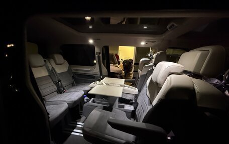 Volkswagen Multivan, 2022 год, 6 050 000 рублей, 20 фотография