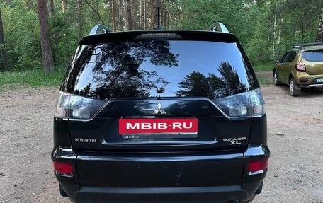 Mitsubishi Outlander III рестайлинг 3, 2010 год, 1 199 000 рублей, 5 фотография