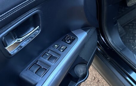 Mitsubishi Outlander III рестайлинг 3, 2010 год, 1 199 000 рублей, 21 фотография