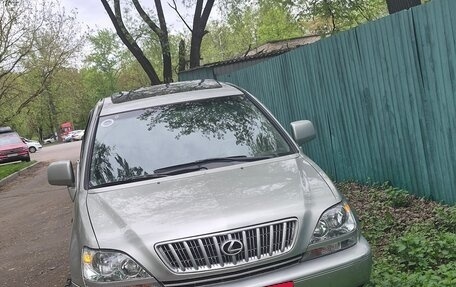Lexus RX IV рестайлинг, 2001 год, 550 000 рублей, 5 фотография