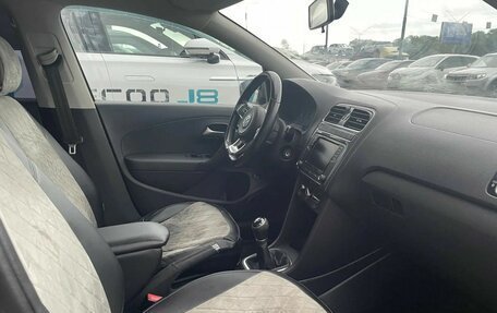 Volkswagen Polo VI (EU Market), 2018 год, 1 221 000 рублей, 13 фотография