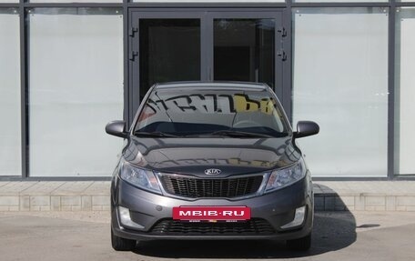 KIA Rio III рестайлинг, 2013 год, 920 000 рублей, 2 фотография