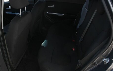 KIA Rio III рестайлинг, 2013 год, 920 000 рублей, 27 фотография