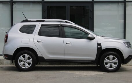 Renault Duster, 2021 год, 2 020 000 рублей, 5 фотография