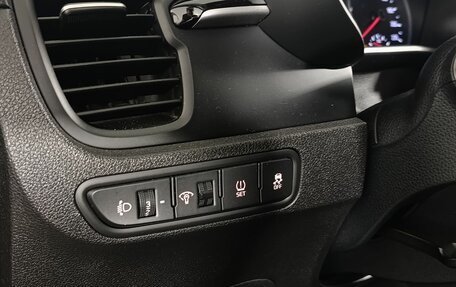 KIA Rio IV, 2019 год, 1 550 000 рублей, 12 фотография