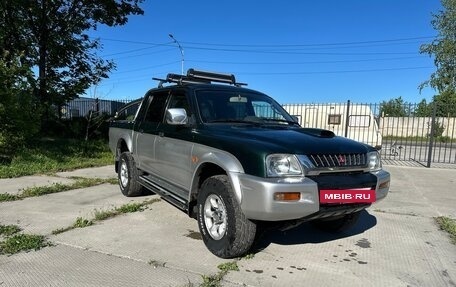 Mitsubishi L200 III рестайлинг, 1999 год, 650 000 рублей, 3 фотография