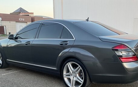 Mercedes-Benz S-Класс, 2007 год, 1 000 000 рублей, 1 фотография