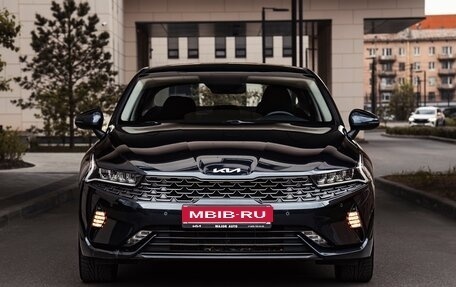 KIA K5, 2021 год, 2 000 000 рублей, 1 фотография