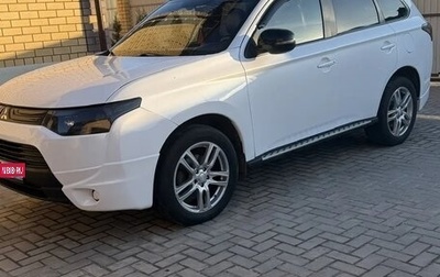 Mitsubishi Outlander III рестайлинг 3, 2013 год, 1 400 000 рублей, 1 фотография