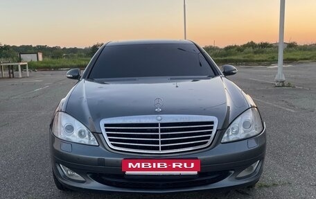 Mercedes-Benz S-Класс, 2007 год, 1 000 000 рублей, 4 фотография