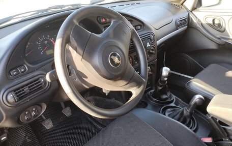 Chevrolet Niva I рестайлинг, 2012 год, 570 000 рублей, 7 фотография
