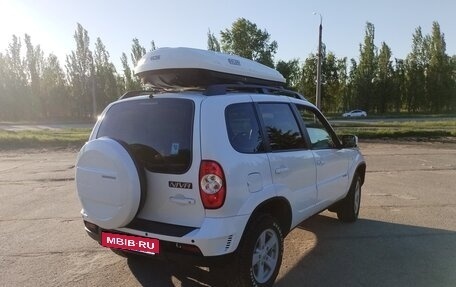 Chevrolet Niva I рестайлинг, 2012 год, 570 000 рублей, 4 фотография