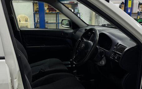 Toyota Probox I, 2012 год, 450 000 рублей, 4 фотография