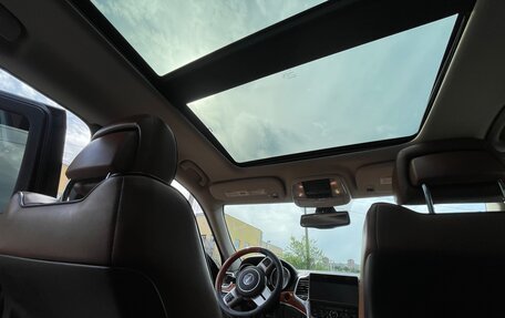Jeep Grand Cherokee, 2011 год, 1 640 000 рублей, 18 фотография