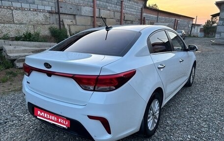 KIA Rio IV, 2018 год, 1 550 000 рублей, 5 фотография