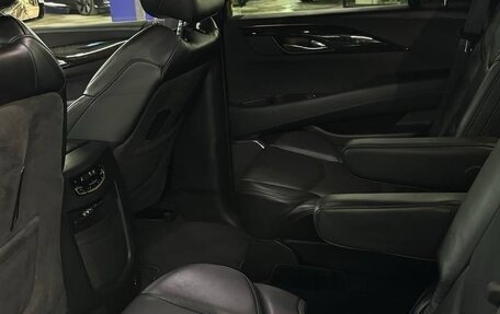 Cadillac Escalade IV, 2015 год, 4 100 000 рублей, 26 фотография