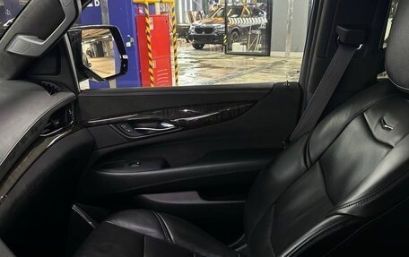 Cadillac Escalade IV, 2015 год, 4 100 000 рублей, 23 фотография