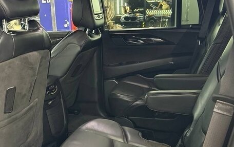 Cadillac Escalade IV, 2015 год, 4 100 000 рублей, 28 фотография