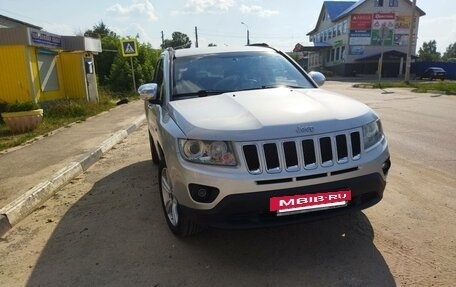 Jeep Compass I рестайлинг, 2011 год, 950 000 рублей, 2 фотография