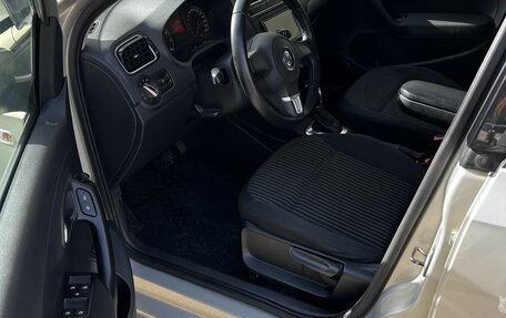 Volkswagen Polo VI (EU Market), 2012 год, 1 000 000 рублей, 10 фотография