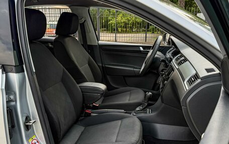 Skoda Rapid I, 2018 год, 1 335 000 рублей, 10 фотография