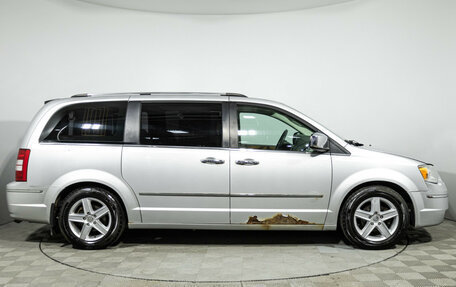 Chrysler Voyager IV, 2008 год, 949 777 рублей, 5 фотография