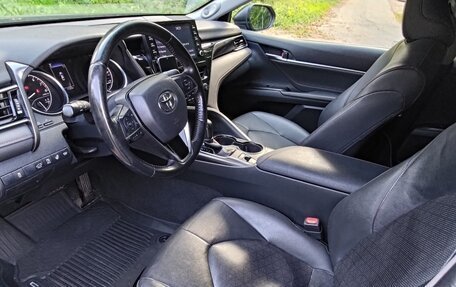Toyota Camry, 2021 год, 2 100 000 рублей, 7 фотография