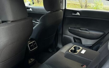 KIA Sportage IV рестайлинг, 2018 год, 2 200 000 рублей, 11 фотография