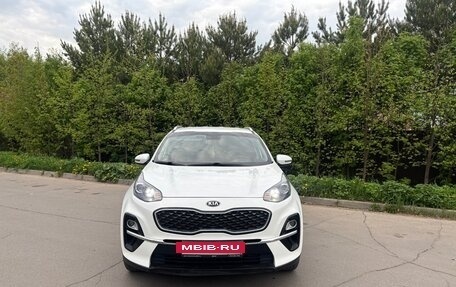 KIA Sportage IV рестайлинг, 2018 год, 2 200 000 рублей, 3 фотография