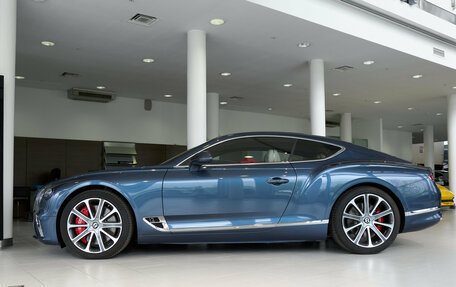 Bentley Continental GT III, 2018 год, 14 000 000 рублей, 3 фотография