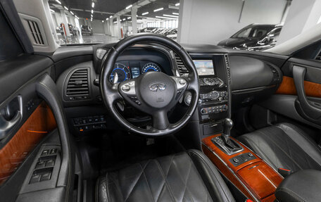 Infiniti QX70, 2015 год, 1 950 000 рублей, 7 фотография
