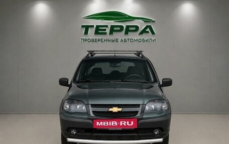 Chevrolet Niva I рестайлинг, 2019 год, 799 000 рублей, 2 фотография