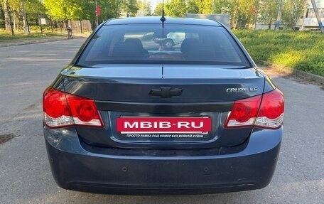 Chevrolet Cruze II, 2011 год, 640 000 рублей, 8 фотография
