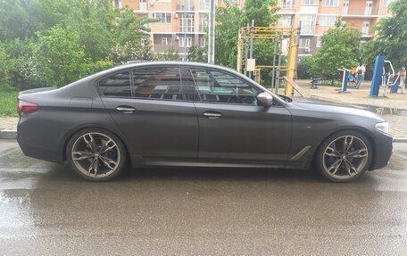 BMW 5 серия, 2018 год, 5 100 000 рублей, 3 фотография