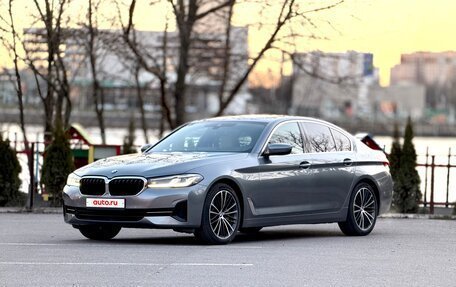 BMW 5 серия, 2020 год, 4 100 000 рублей, 2 фотография